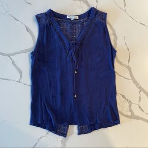 Heartloom navy blue top